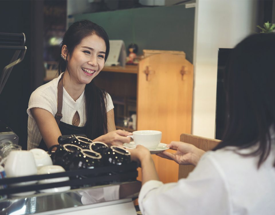10 benefícios para você ter uma máquina de café expresso no seu restaurante